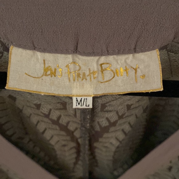 Jen’s Pirate Booty gray lace dress/ coverup - Picture 4 of 11